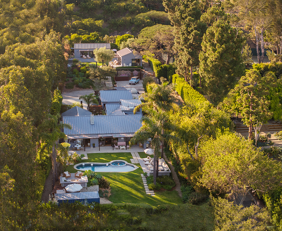 Malibu, California, 90265, United States, 5 Bedrooms Bedrooms, ,4.5 BathroomsBathrooms,Residential,Forsale,1922155