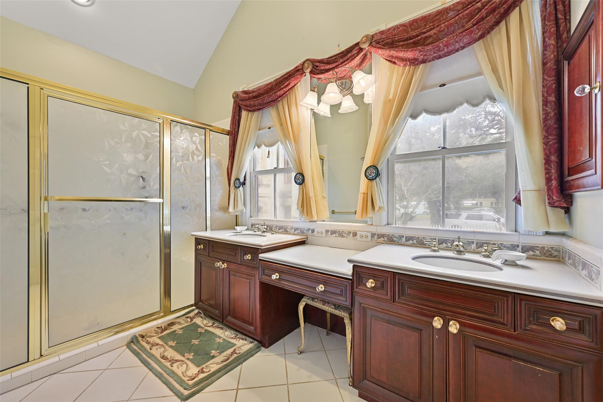Galveston, Texas, 77550, United States, 4 Bedrooms Bedrooms, ,2 BathroomsBathrooms,Residential,Forsale,1936495