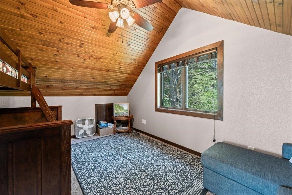 Lead, South Dakota, 57754, United States, 3 Bedrooms Bedrooms, ,2 BathroomsBathrooms,Residential,Forsale,1946257