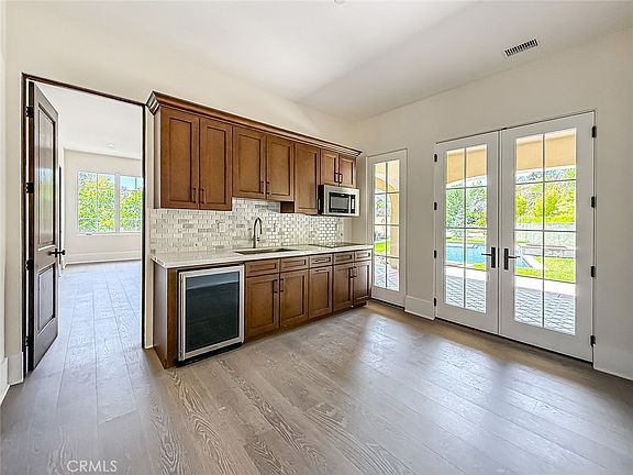 Calabasas, California, 91301, United States, 7 Bedrooms Bedrooms, ,8 BathroomsBathrooms,Residential,Forsale,1946030