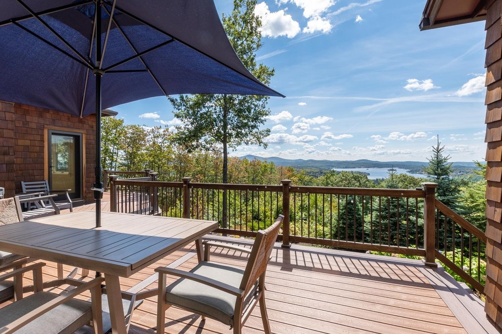 Laconia, New Hampshire, 03246, United States, 5 Bedrooms Bedrooms, ,5.5 BathroomsBathrooms,Residential,Forsale,1952902