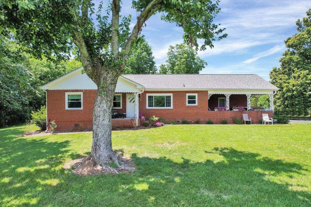 Cleveland, Tennessee, 37323, United States, 3 Bedrooms Bedrooms, ,2 BathroomsBathrooms,Residential,Forsale,2004696