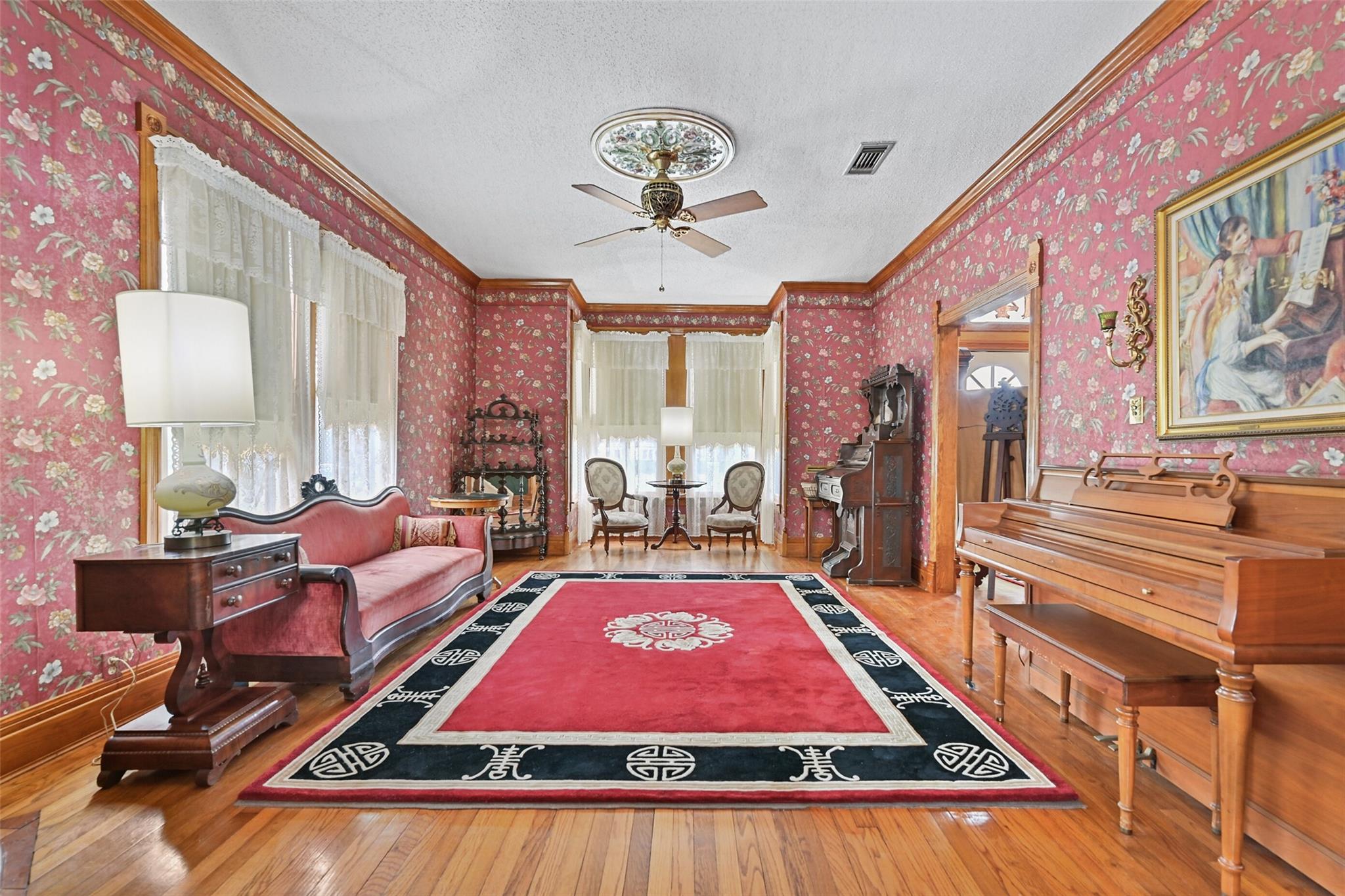 Galveston, Texas, 77550, United States, 4 Bedrooms Bedrooms, ,2 BathroomsBathrooms,Residential,Forsale,1936495