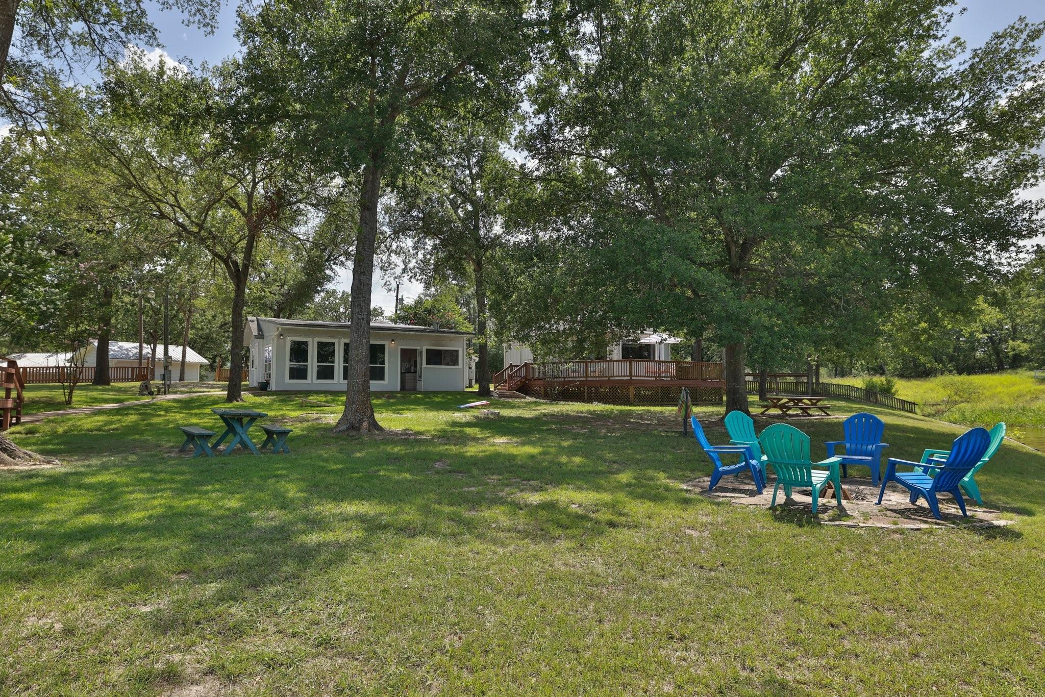 Thornton, Texas, 76687, United States, 5 Bedrooms Bedrooms, ,4 BathroomsBathrooms,Residential,Forsale,1936509