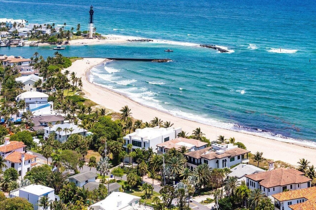 Pompano Beach, Florida, 33062, United States, 4 Bedrooms Bedrooms, ,4.5 BathroomsBathrooms,Residential,Forsale,1886560