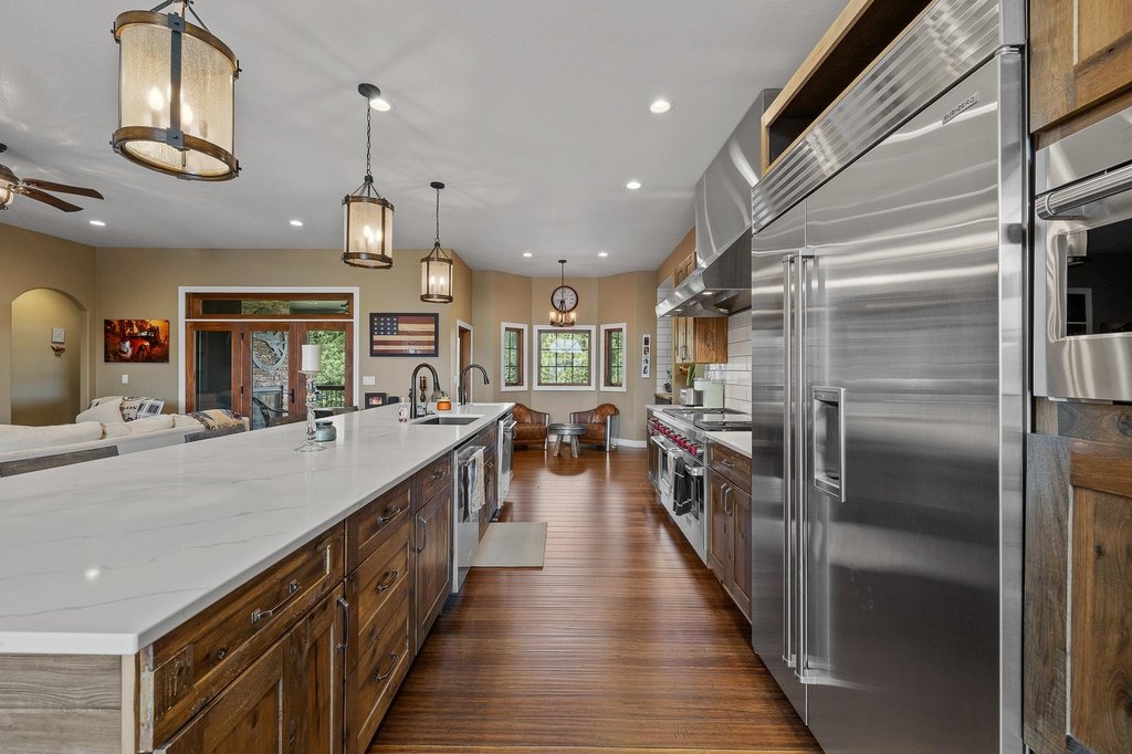 Spearfish, South Dakota, 57783, United States, 5 Bedrooms Bedrooms, ,4 BathroomsBathrooms,Residential,Forsale,1946258