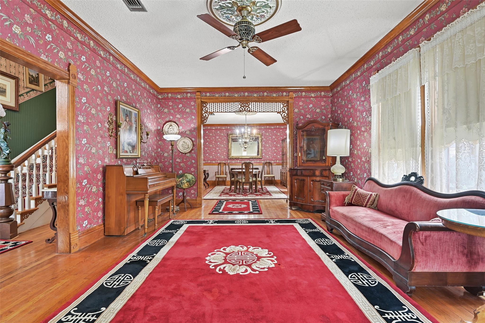 Galveston, Texas, 77550, United States, 4 Bedrooms Bedrooms, ,2 BathroomsBathrooms,Residential,Forsale,1936495