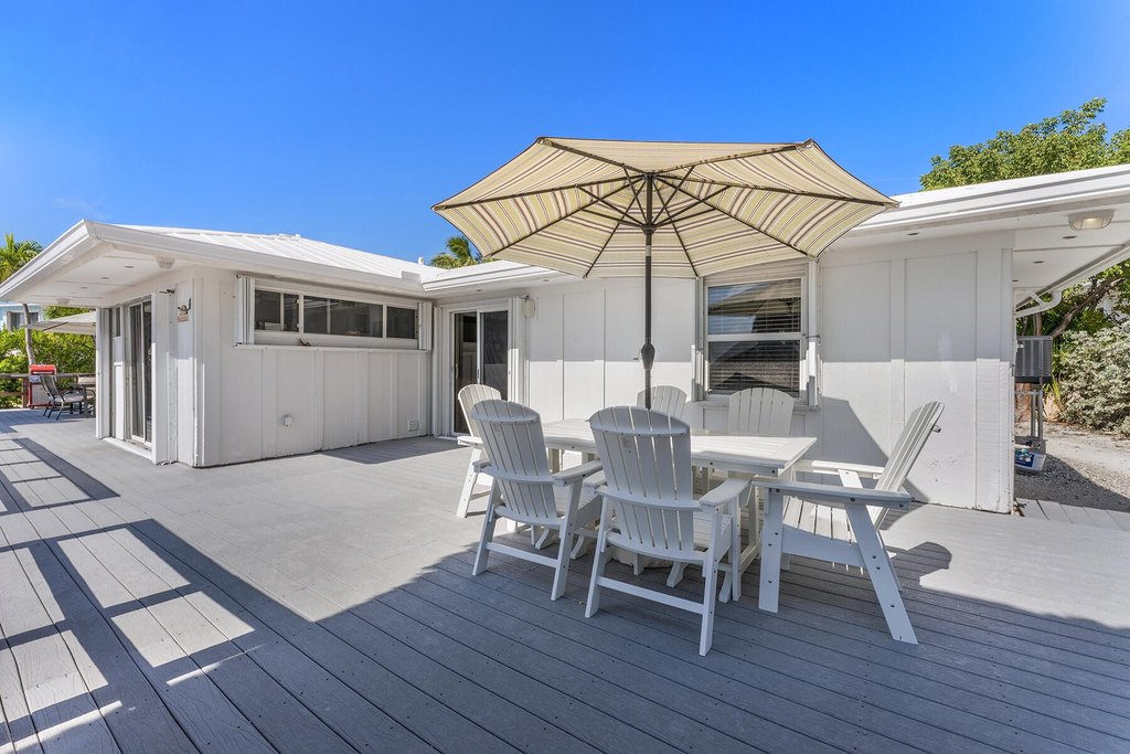 Long Key, Florida, 33001, United States, 4 Bedrooms Bedrooms, ,2 BathroomsBathrooms,Residential,Forsale,2011104