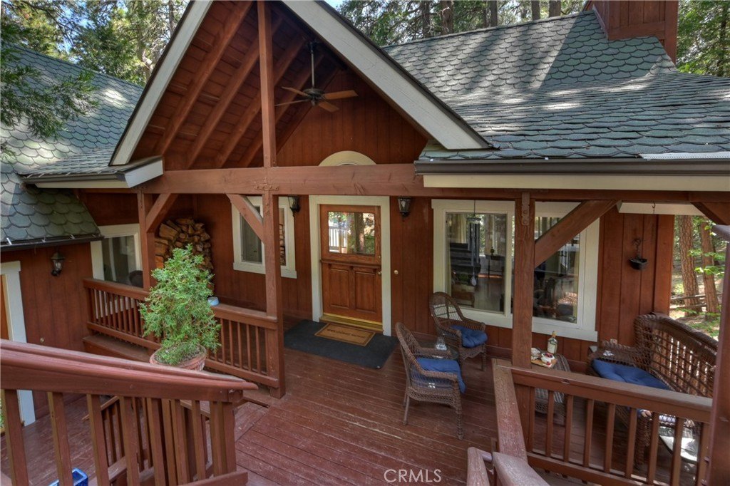 Lake Arrowhead, California, 92352, United States, 3 Bedrooms Bedrooms, ,2 BathroomsBathrooms,Residential,Forsale,1934028