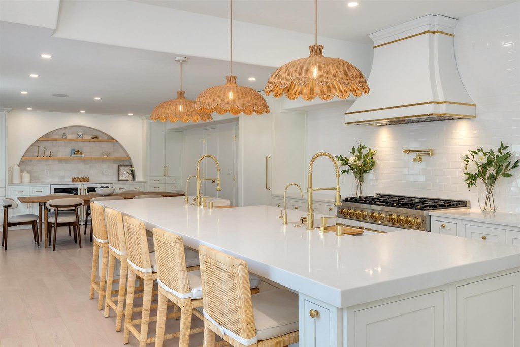 Cape May, New Jersey, 08204, United States, 7 Bedrooms Bedrooms, ,5 BathroomsBathrooms,Residential,Forsale,1967240