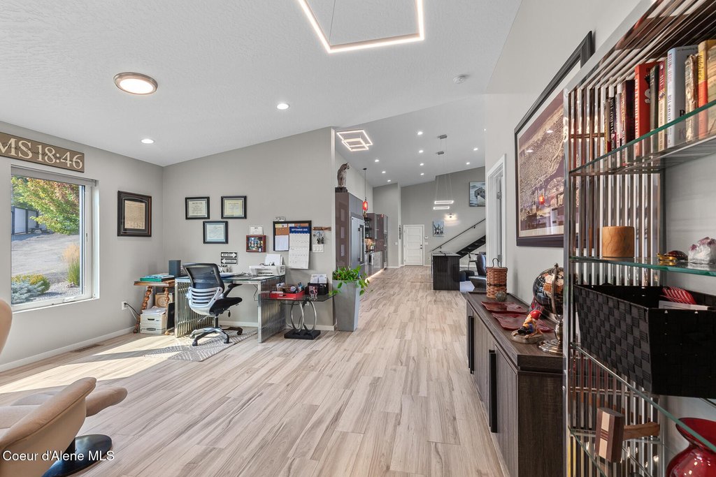 Coeur d'Alene, Idaho, 83814, United States, 3 Bedrooms Bedrooms, ,2 BathroomsBathrooms,Residential,Forsale,1946351