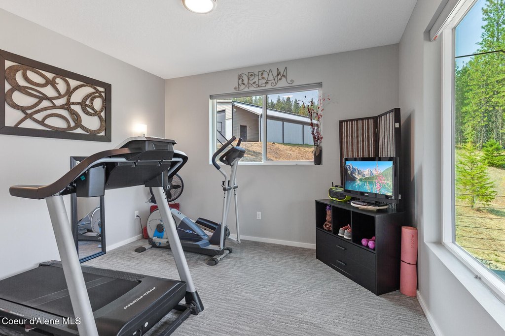 Coeur d'Alene, Idaho, 83814, United States, 3 Bedrooms Bedrooms, ,2 BathroomsBathrooms,Residential,Forsale,1946351