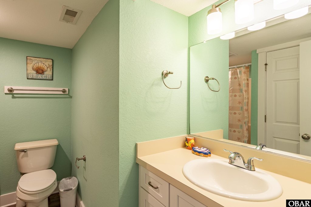 Nags Head, North Carolina, 27959, United States, 2 Bedrooms Bedrooms, ,2 BathroomsBathrooms,Residential,Forsale,1964362