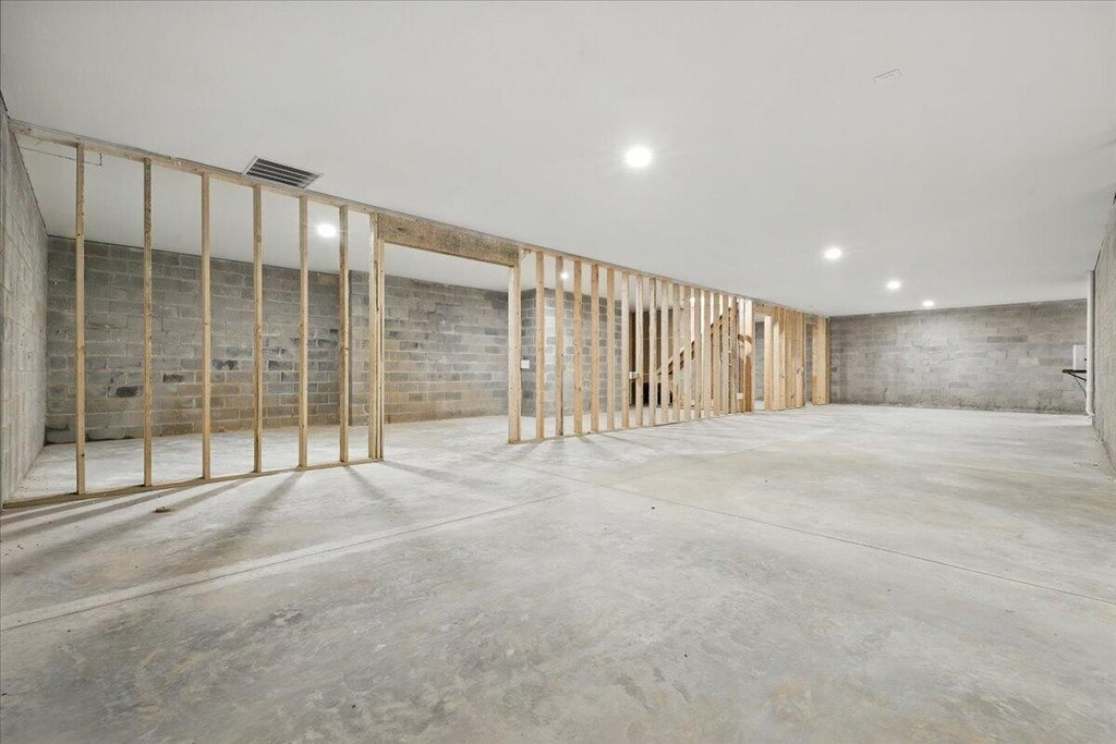 Talbott, Tennessee, 37877, United States, 3 Bedrooms Bedrooms, ,2 BathroomsBathrooms,Residential,Forsale,1986957