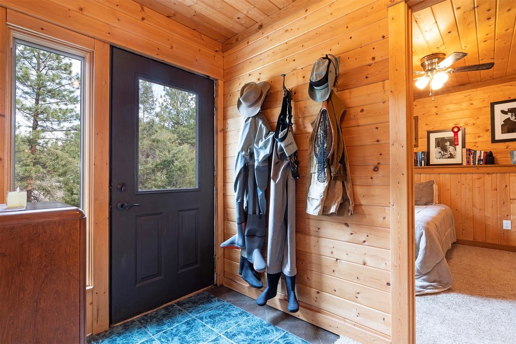 Stevensville, Montana, 59870, United States, 3 Bedrooms Bedrooms, ,2.5 BathroomsBathrooms,Residential,Forsale,1941171
