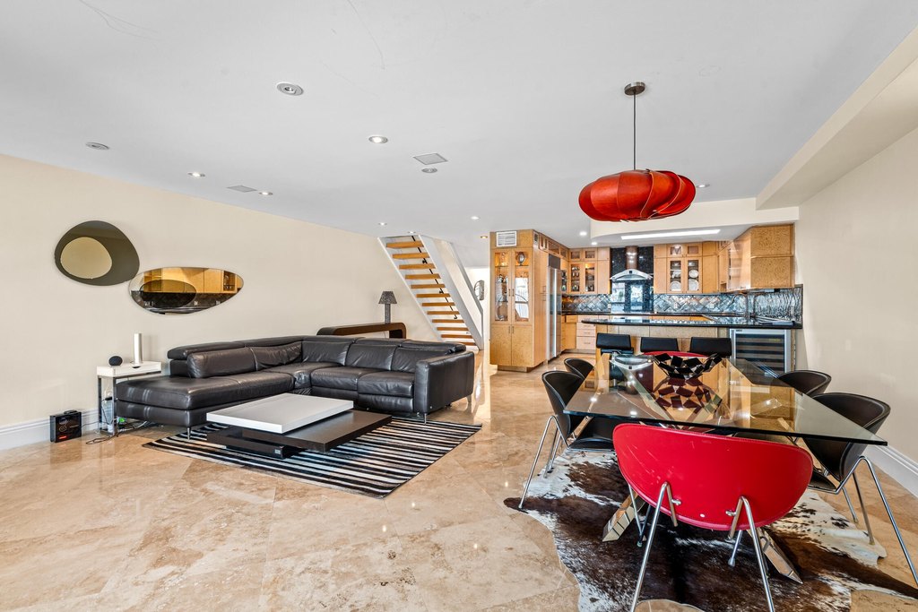 Highland Beach, Florida, 33487, United States, 2 Bedrooms Bedrooms, ,2.5 BathroomsBathrooms,Residential,Forsale,2000231