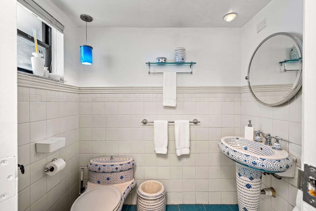 Highland Beach, Florida, 33487, United States, 2 Bedrooms Bedrooms, ,2.5 BathroomsBathrooms,Residential,Forsale,2000231