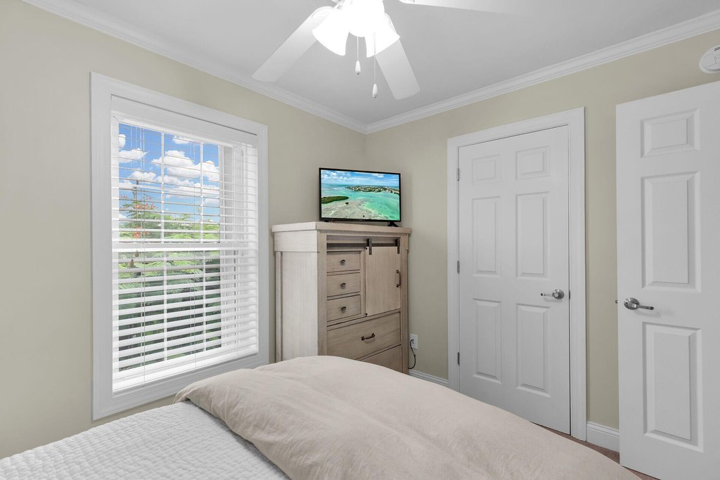 Marathon, Florida, 33050, United States, 3 Bedrooms Bedrooms, ,2.5 BathroomsBathrooms,Residential,Forsale,1971998