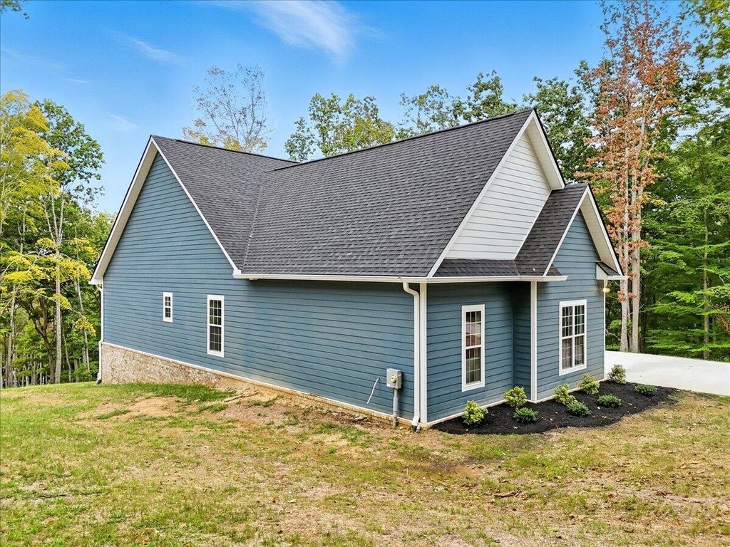 Talbott, Tennessee, 37877, United States, 3 Bedrooms Bedrooms, ,2 BathroomsBathrooms,Residential,Forsale,1986957