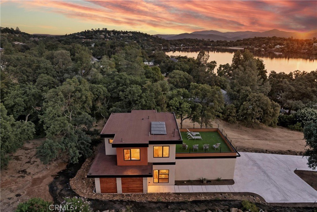 Hidden Valley Lake, California, 95467, United States, 3 Bedrooms Bedrooms, ,2.5 BathroomsBathrooms,Residential,Forsale,1953119