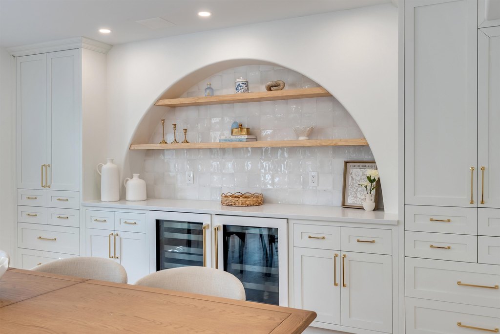 Cape May, New Jersey, 08204, United States, 7 Bedrooms Bedrooms, ,5 BathroomsBathrooms,Residential,Forsale,1967240