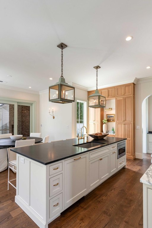 Mount Pleasant, South Carolina, 29464, United States, 4 Bedrooms Bedrooms, ,4.5 BathroomsBathrooms,Residential,Forsale,1953163