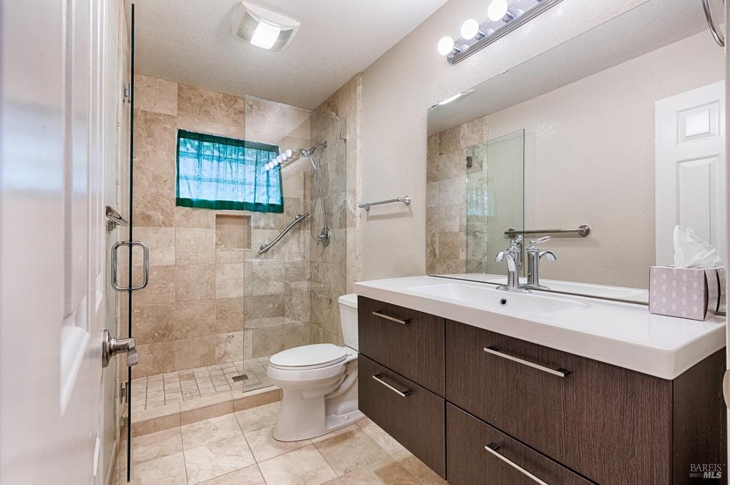 Santa Rosa, California, 95409, United States, 3 Bedrooms Bedrooms, ,2 BathroomsBathrooms,Residential,Forsale,1953130