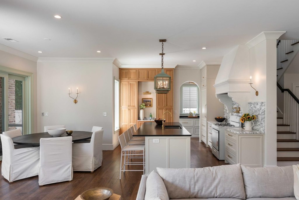 Mount Pleasant, South Carolina, 29464, United States, 4 Bedrooms Bedrooms, ,4.5 BathroomsBathrooms,Residential,Forsale,1953163