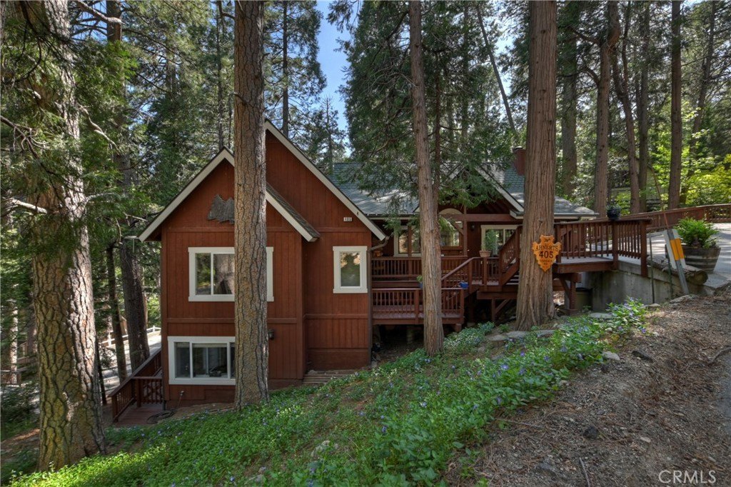 Lake Arrowhead, California, 92352, United States, 3 Bedrooms Bedrooms, ,2 BathroomsBathrooms,Residential,Forsale,1934028