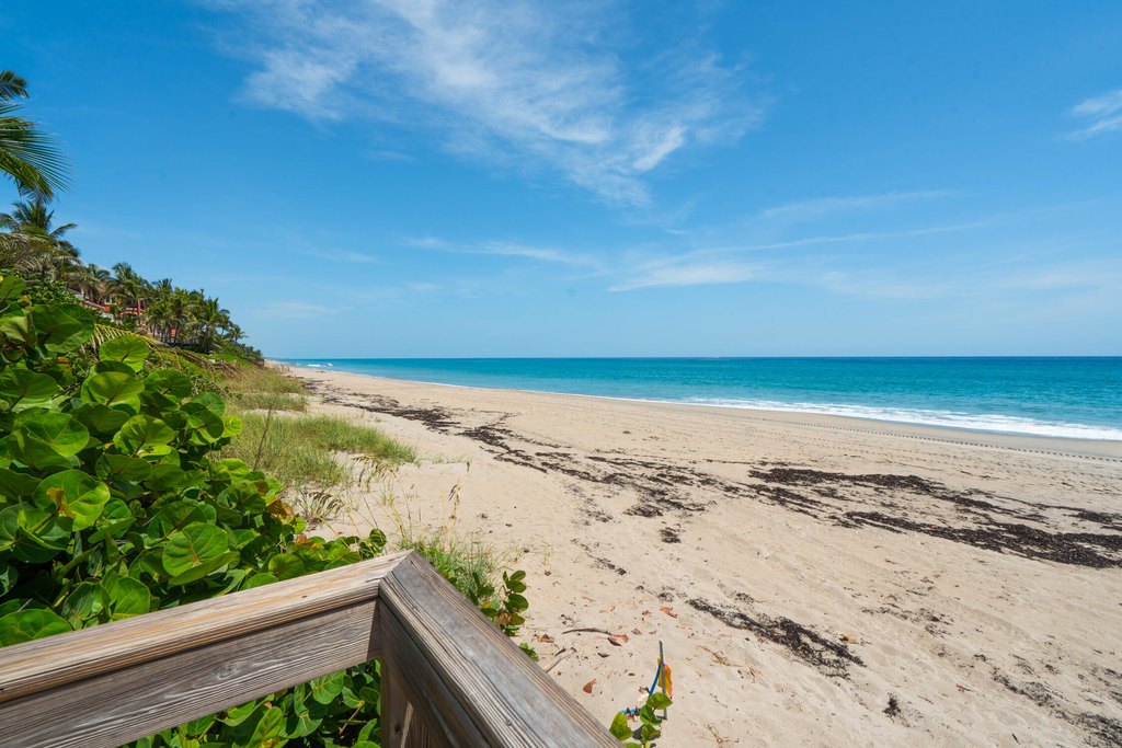 Highland Beach, Florida, 33487, United States, 2 Bedrooms Bedrooms, ,2.5 BathroomsBathrooms,Residential,Forsale,2000231