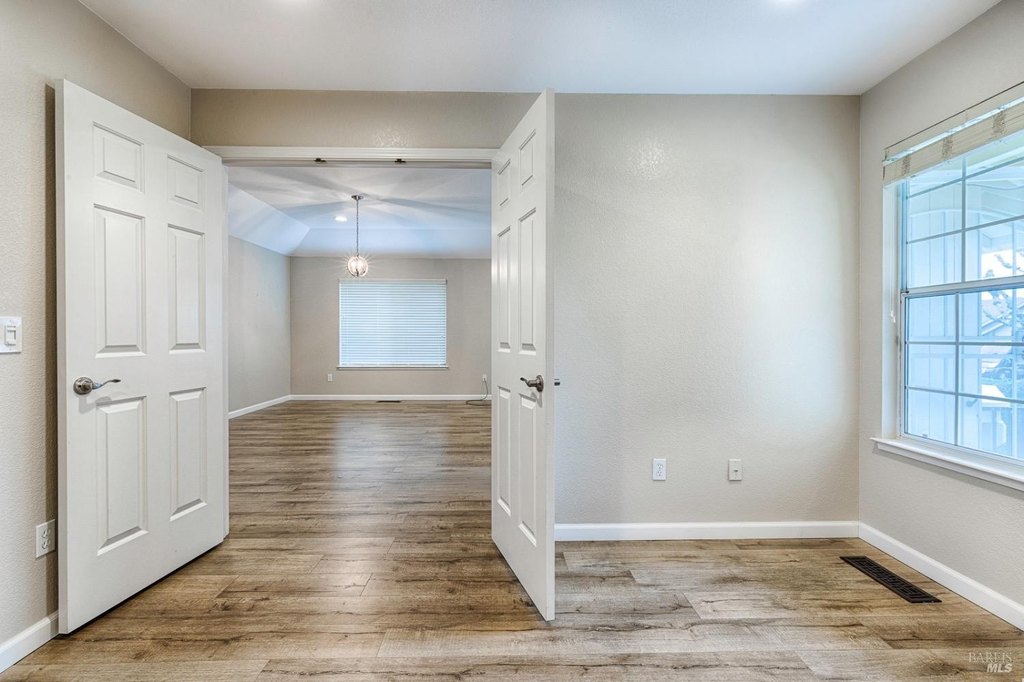 Santa Rosa, California, 95409, United States, 3 Bedrooms Bedrooms, ,2 BathroomsBathrooms,Residential,Forsale,1953130