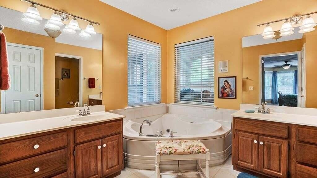 Ooltewah, Tennessee, 37363, United States, 4 Bedrooms Bedrooms, ,3.5 BathroomsBathrooms,Residential,Forsale,1894390