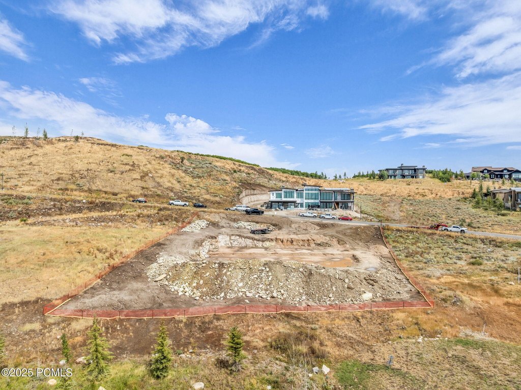 Kamas, Utah, 84036, United States, 5 Bedrooms Bedrooms, ,5.5 BathroomsBathrooms,Residential,Forsale,1994169