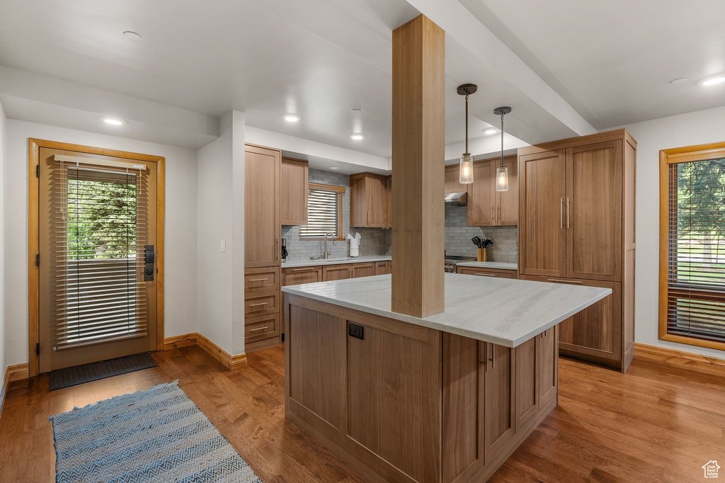 Park City, Utah, 84060, United States, 3 Bedrooms Bedrooms, ,3 BathroomsBathrooms,Residential,Forsale,2004725