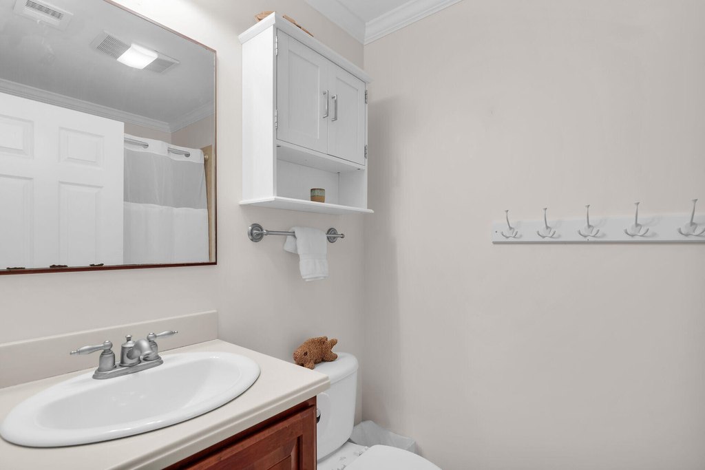 Marathon, Florida, 33050, United States, 3 Bedrooms Bedrooms, ,2.5 BathroomsBathrooms,Residential,Forsale,1971998