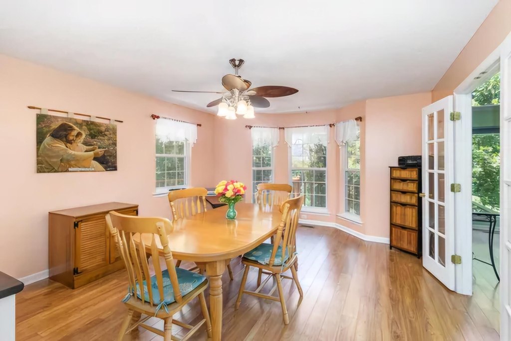 Ooltewah, Tennessee, 37363, United States, 4 Bedrooms Bedrooms, ,3.5 BathroomsBathrooms,Residential,Forsale,1894390