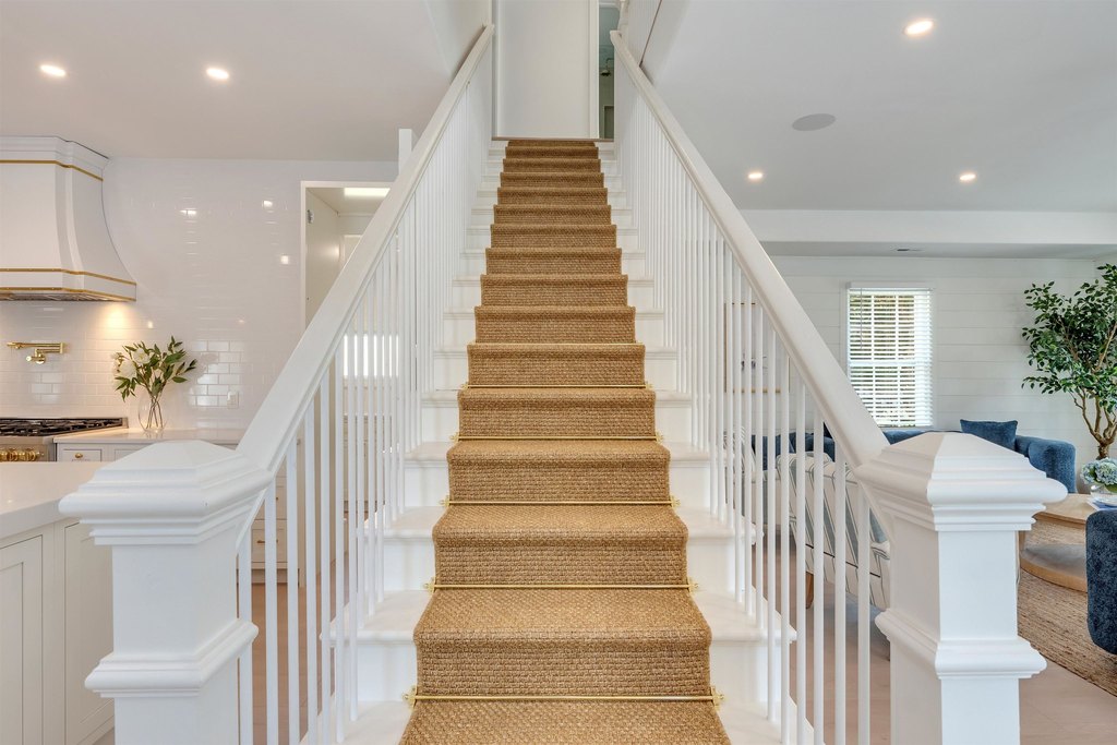 Cape May, New Jersey, 08204, United States, 7 Bedrooms Bedrooms, ,5 BathroomsBathrooms,Residential,Forsale,1967240