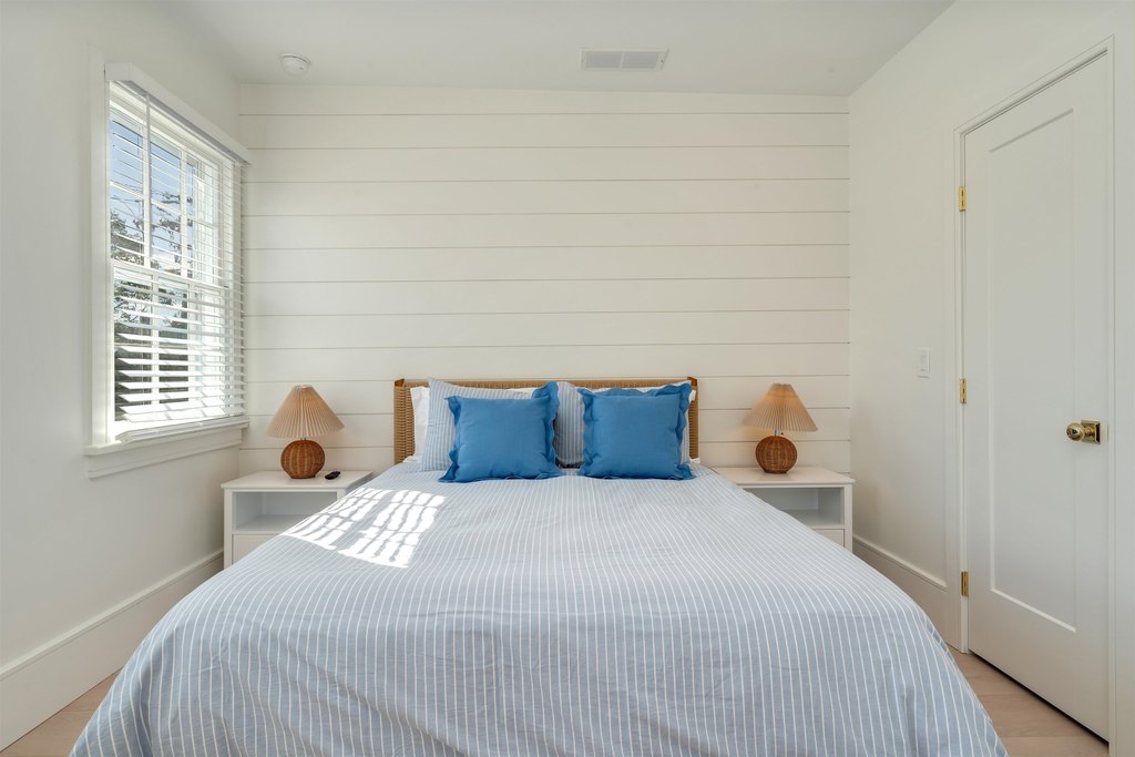 Cape May, New Jersey, 08204, United States, 7 Bedrooms Bedrooms, ,5 BathroomsBathrooms,Residential,Forsale,1967240