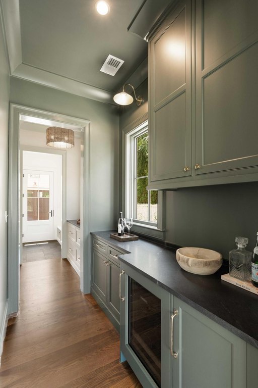 Mount Pleasant, South Carolina, 29464, United States, 4 Bedrooms Bedrooms, ,4.5 BathroomsBathrooms,Residential,Forsale,1953163