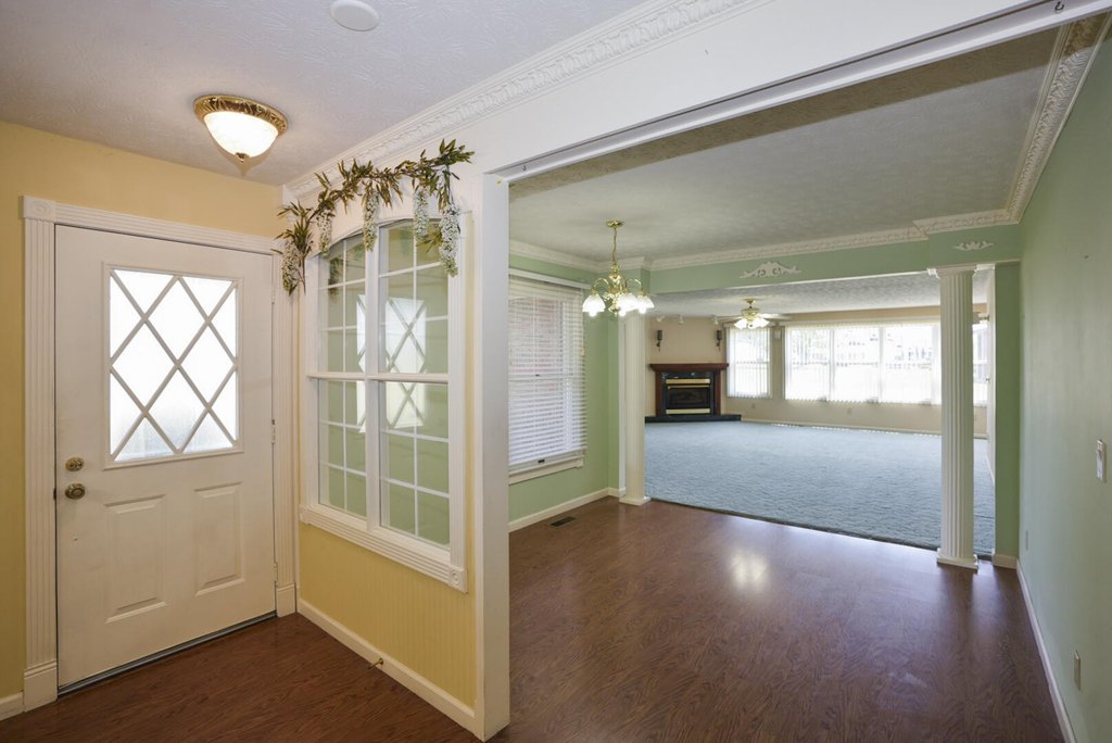 Dandridge, Tennessee, 37725, United States, 3 Bedrooms Bedrooms, ,2 BathroomsBathrooms,Residential,Forsale,1962199