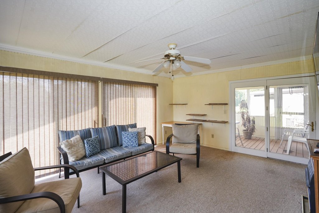 Dandridge, Tennessee, 37725, United States, 3 Bedrooms Bedrooms, ,2 BathroomsBathrooms,Residential,Forsale,1962199