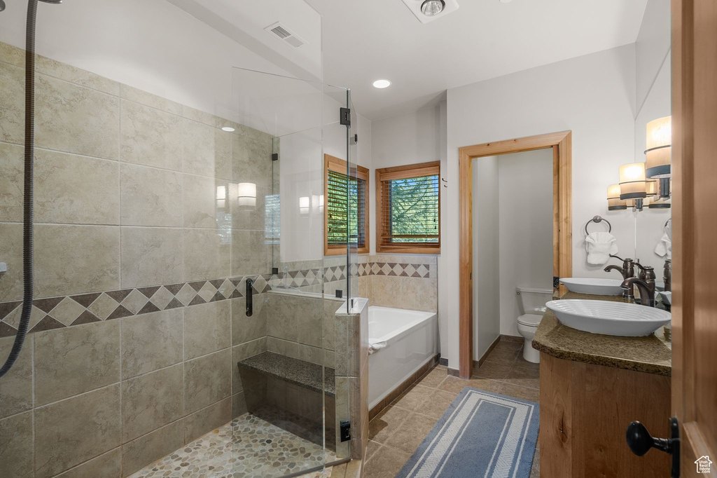 Park City, Utah, 84060, United States, 3 Bedrooms Bedrooms, ,3 BathroomsBathrooms,Residential,Forsale,2004725