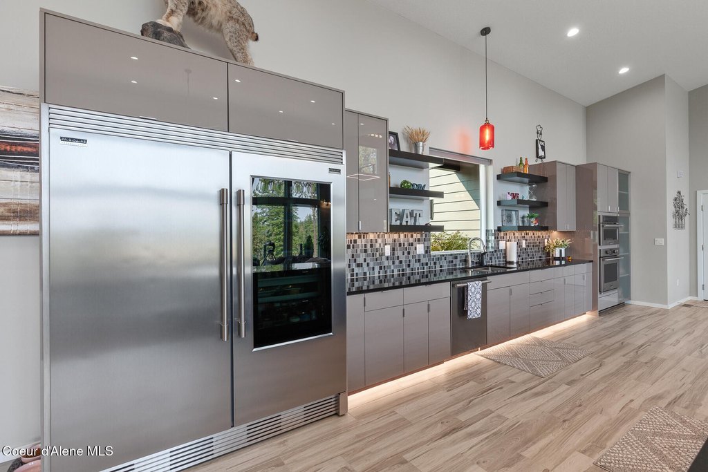 Coeur d'Alene, Idaho, 83814, United States, 3 Bedrooms Bedrooms, ,2 BathroomsBathrooms,Residential,Forsale,1946351