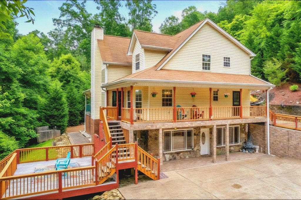 Ooltewah, Tennessee, 37363, United States, 4 Bedrooms Bedrooms, ,3.5 BathroomsBathrooms,Residential,Forsale,1894390