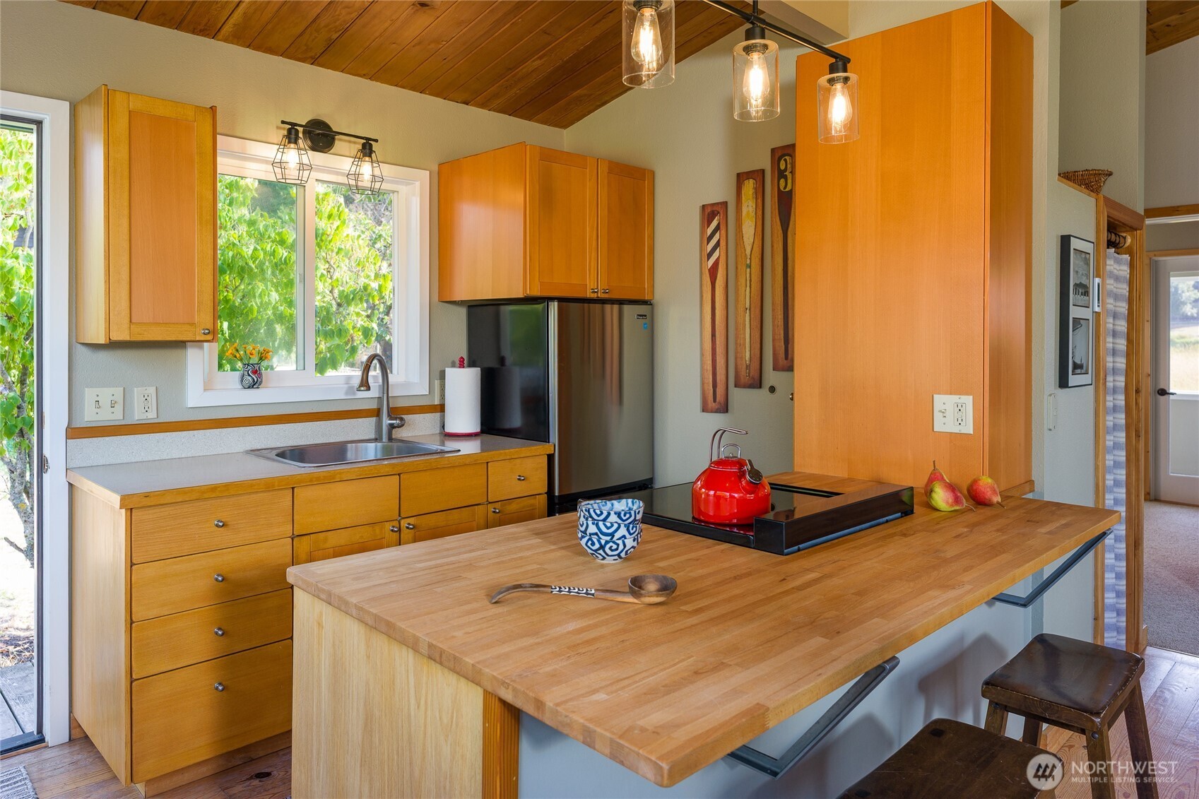 Lopez Island, Washington, 98261, United States, 2 Bedrooms Bedrooms, ,Residential,Forsale,1946230