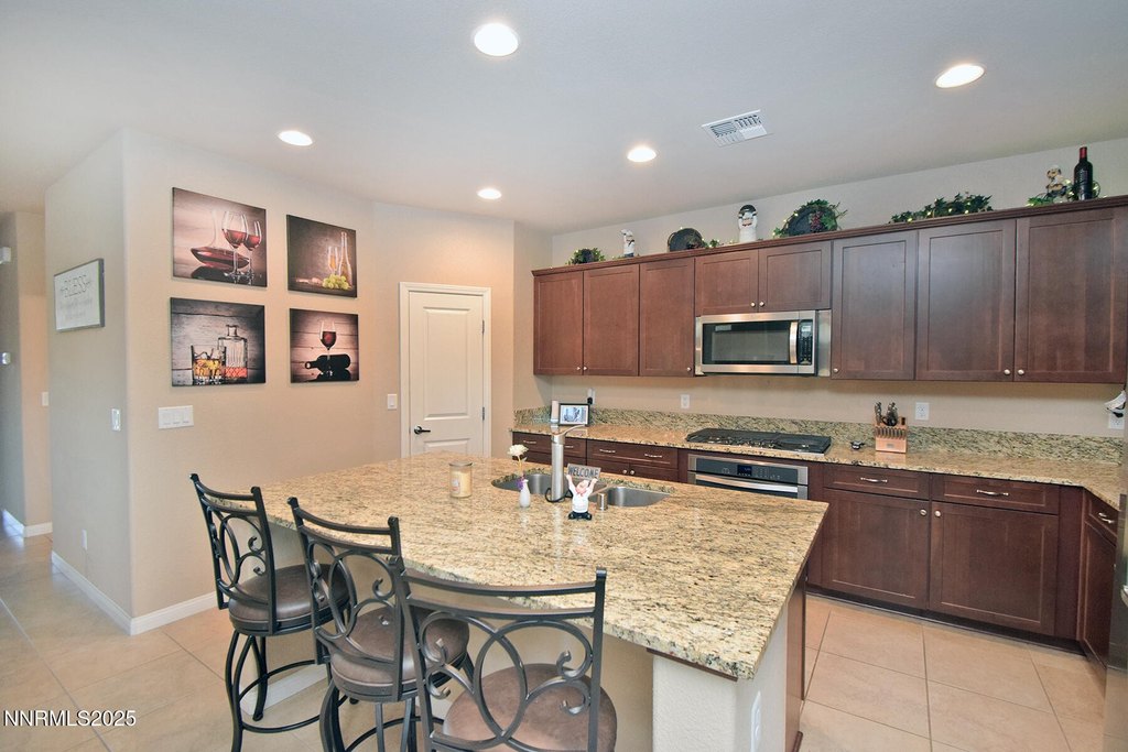 Sparks, Nevada, 89436, United States, 4 Bedrooms Bedrooms, ,2.5 BathroomsBathrooms,Residential,Forsale,1954175