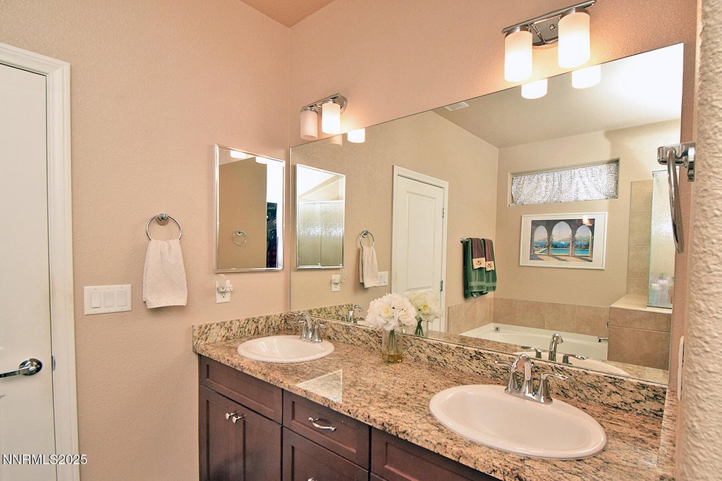 Sparks, Nevada, 89436, United States, 4 Bedrooms Bedrooms, ,2.5 BathroomsBathrooms,Residential,Forsale,1954175