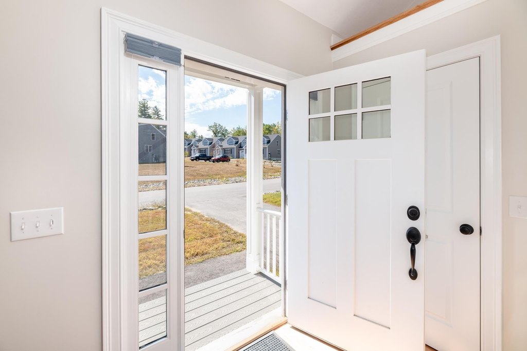 Meredith, New Hampshire, 03253, United States, 2 Bedrooms Bedrooms, ,2.5 BathroomsBathrooms,Residential,Forsale,1952922