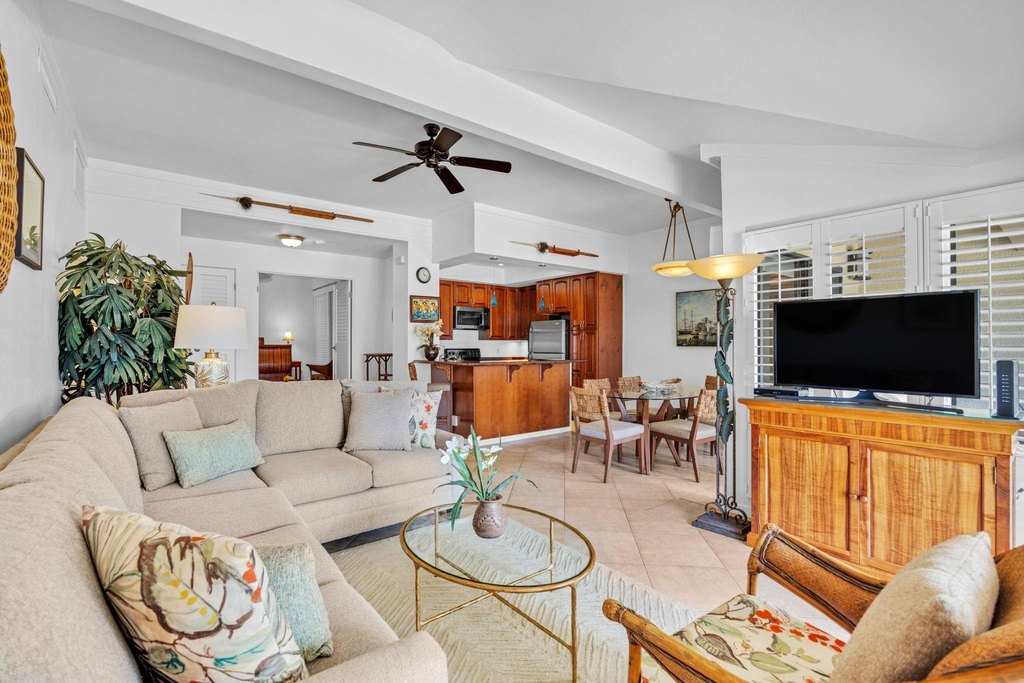 Lahaina, Hawaii, 96761, United States, 2 Bedrooms Bedrooms, ,2 BathroomsBathrooms,Residential,Forsale,1990122