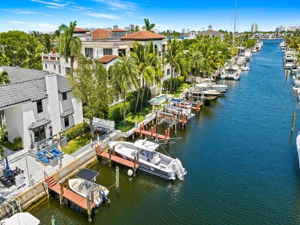 Fort Lauderdale, Florida, 33316, United States, 2 Bedrooms Bedrooms, ,2.5 BathroomsBathrooms,Residential,Forsale,2004501